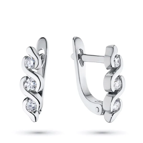 Серьги из белого золота с бриллиантами
